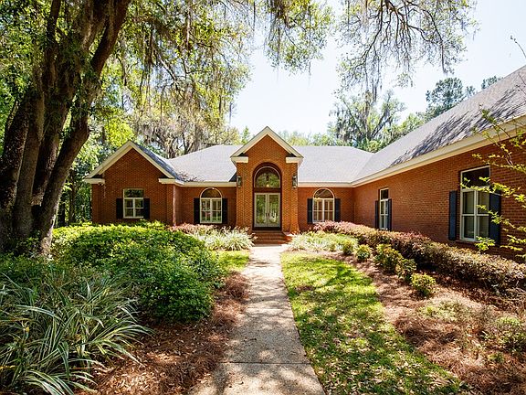 2nd image of 4845 Oak Arbor Dr