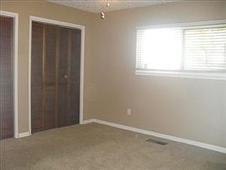 5th image of 496 S Wood Ave