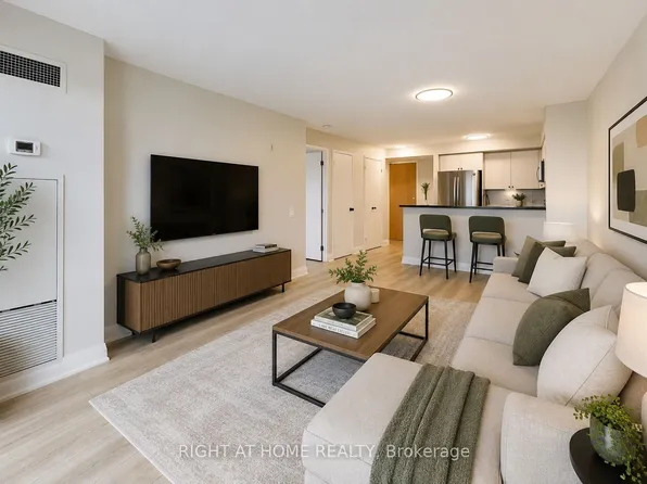 1040 The Queensway #407, Toronto, ON M8Z 0A7
