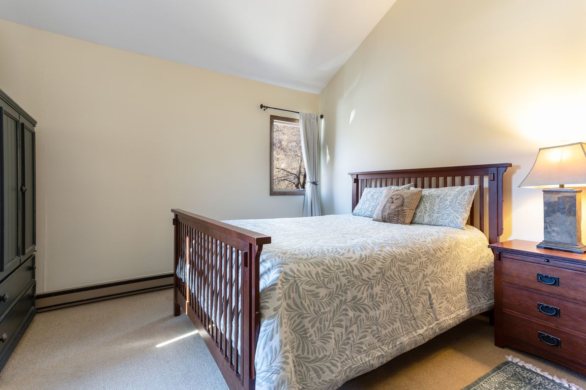 next background image