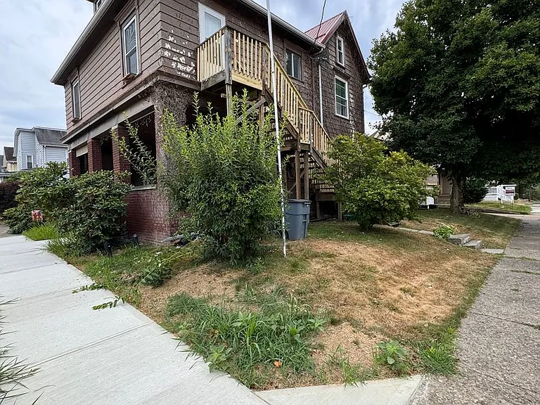 600 Green St #602 — Photo 2