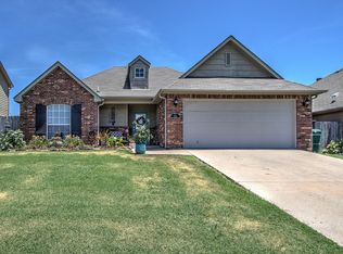 5119 S Skylane Pl, Sand Springs, OK 74063