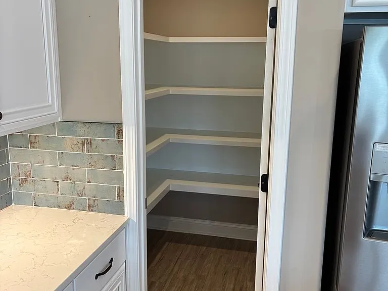 116 Ryan Nicholas Dr — Photo 10