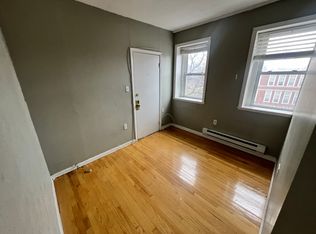4 Michelangelo St #9, Boston, MA 02113