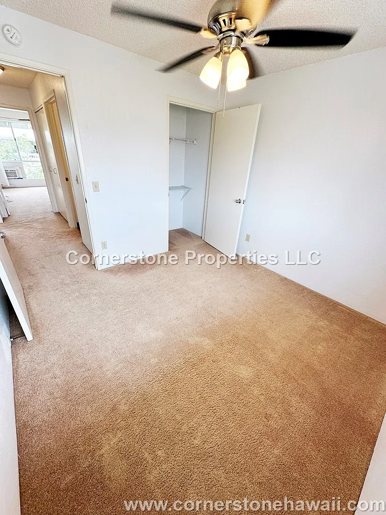 910DOM - 1 — Photo 2