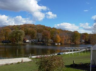 69 Old Clove Rd, Wantage, NJ 07461