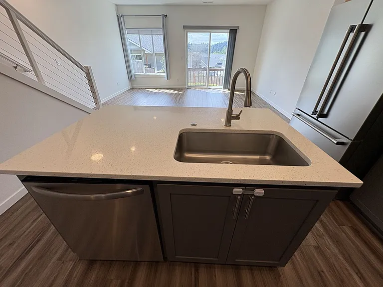 6157 Blue River Dr SE — Photo 8