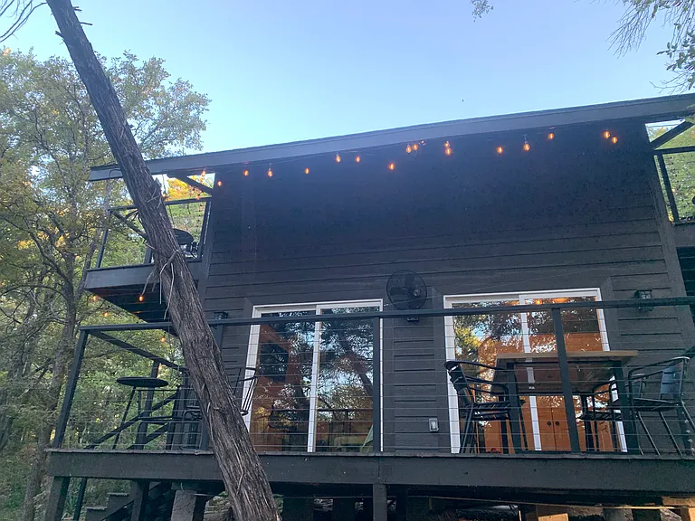126 Private Road 109 — Photo 2