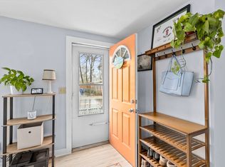 117-117 Onset Ave #B, Buzzards Bay, MA 02532