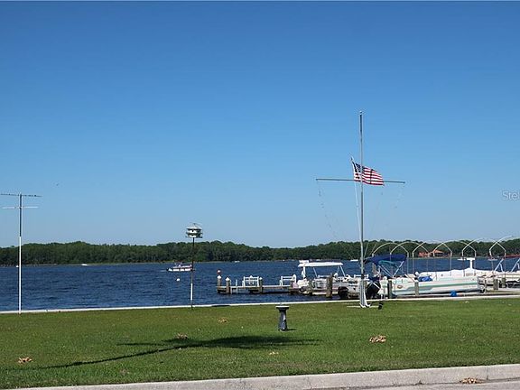 3rd image of 274 Beach Ct #42