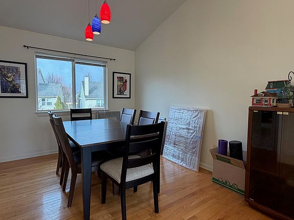 4th image of 3374 Cromwell Rd