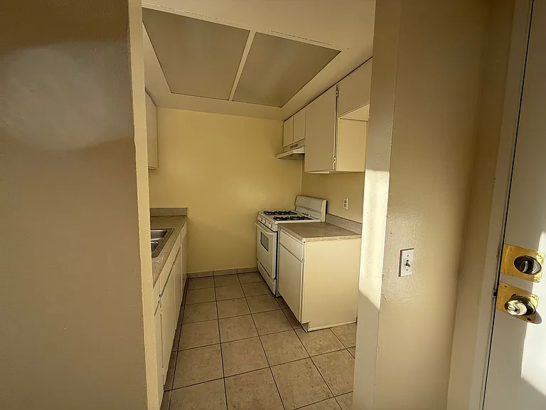 807Bunk — Photo 4