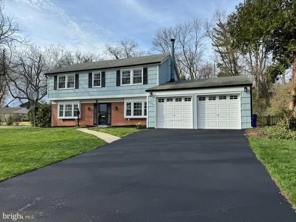 12200 Fleming Ln, Bowie, MD 20715