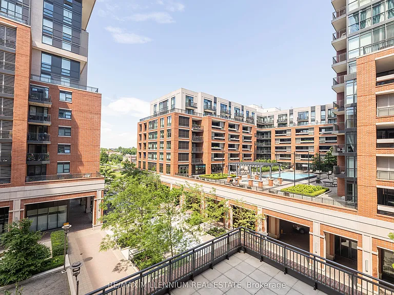 830 Lawrence Ave W #334 — Photo 4