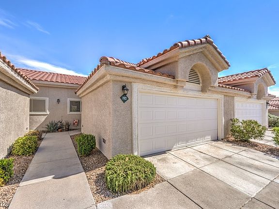 3rd image of 7812 Kings Cove Ct