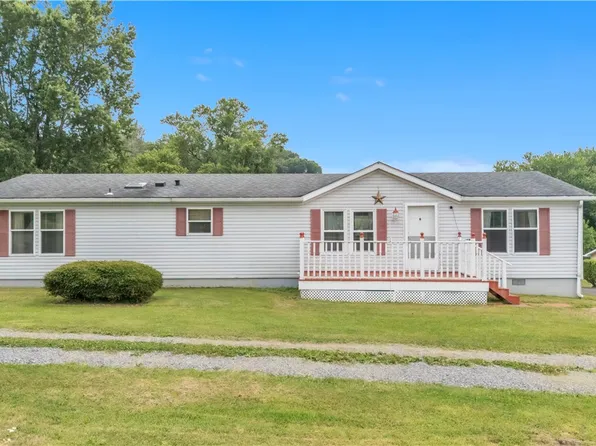 1420 Route 989, Rochester, PA 15074