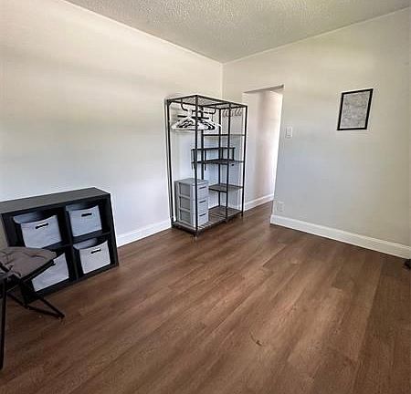 5th image of 5523 NE 6th Ave Suite B