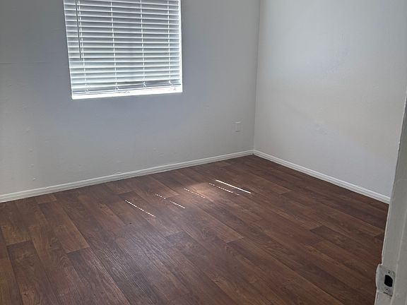 4th image of 645 W Rio Salado Pkwy Unit 101