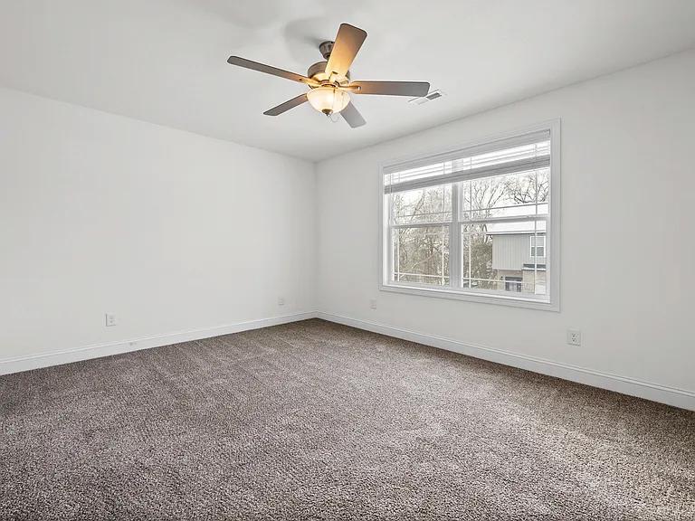 405 Shelby St #H — Photo 15