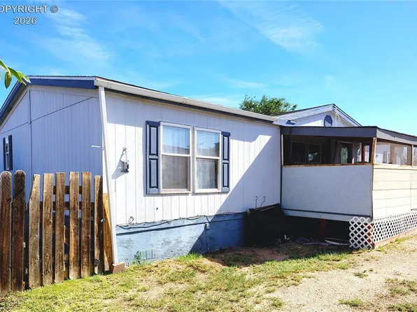 805 Robbie Ln, Canon City, CO 81212