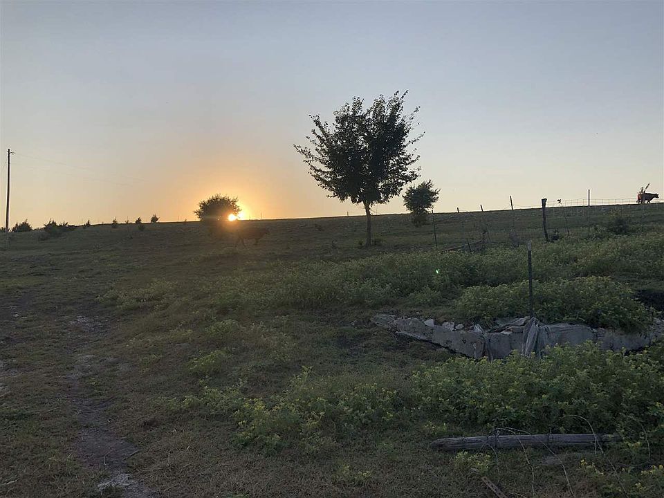 2nd image of 27501 Hinerville Rd