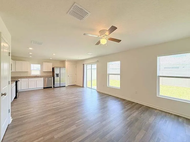 2068 Kentucky Rd — Photo 13