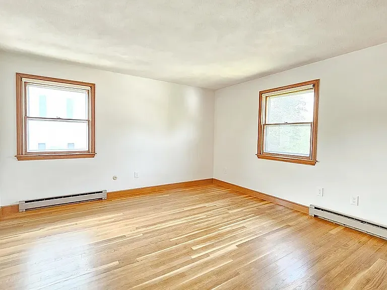 50 Lee St #2 — Photo 4