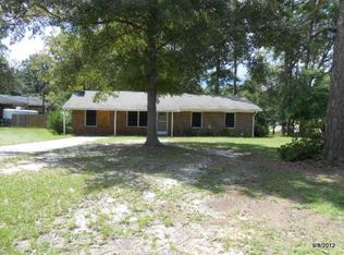 398 Meadowlake Dr, Ozark, AL 36360