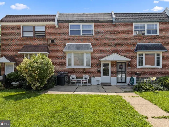 2874 Tolbut St, Philadelphia, PA 19136