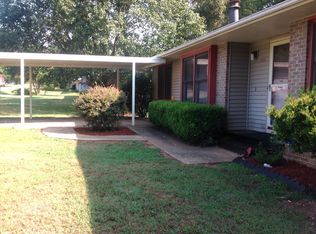 1311 Oak Dr, Pendleton, SC 29670