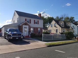 39 Grant St, Hartford, CT 06106