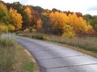 5092 Horizon Ct, West Bend, WI 53095
