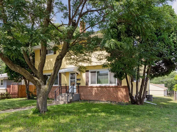 1489 6th St E, Saint Paul, MN 55106