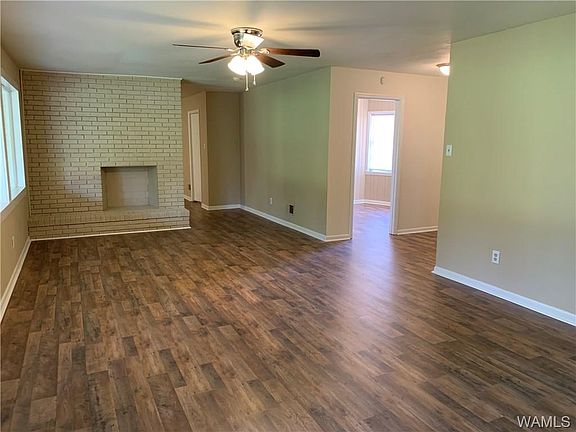 3rd image of 2027 41st Ave
