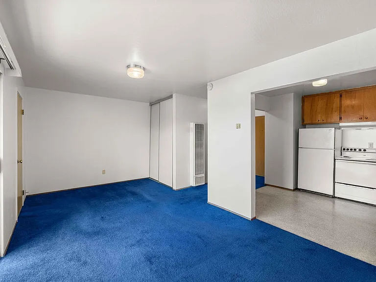 1920 Francisco LLC — Photo 9