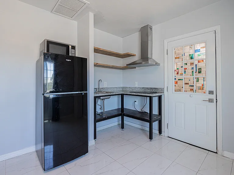 4001 N 15th Avenue, Phoenix Az — Photo 6