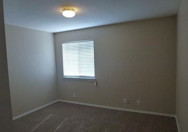 1st image of 14815 Wilmington