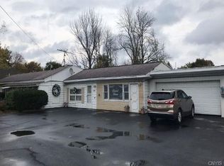 5734 S Bay Rd, Cicero, NY 13039