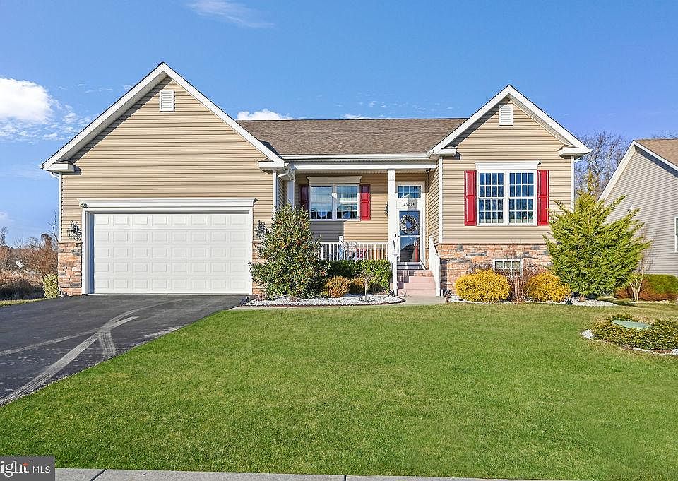 1st image of 29614 Riverstone Dr