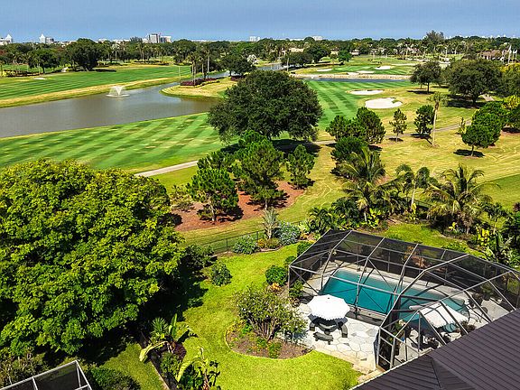 3rd image of 10644 Avenue Of The Pga
