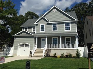 2233 Glenwood Dr, Point Pleasant Beach, NJ 08742