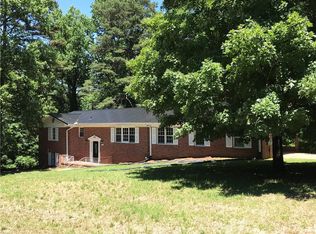 110 Virginia Dr, Liberty, SC 29657