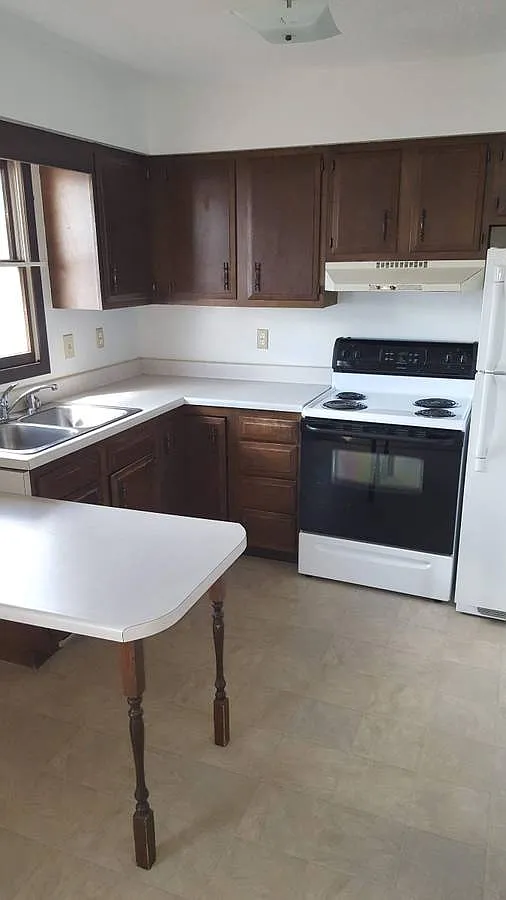 1 bed, 500 sqft, $575 — Photo 2