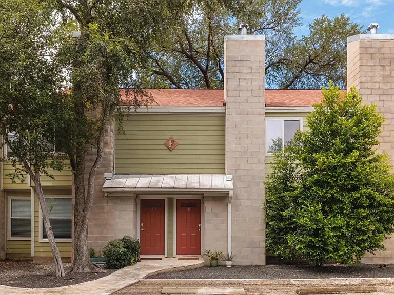 3601 Menchaca Rd #118 — Photo 3