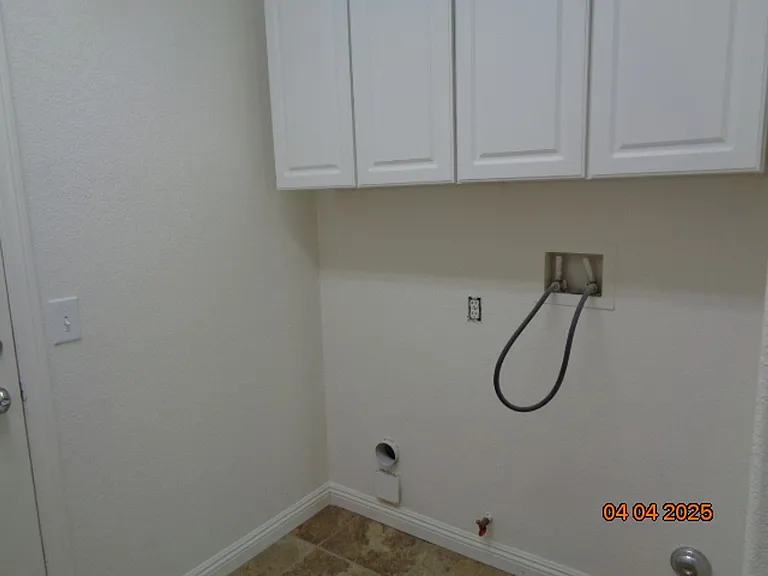 42944 Edson Ave — Photo 16