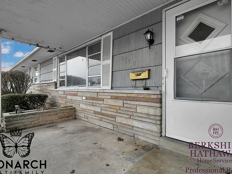 3159 Stephen Dr S — Photo 35
