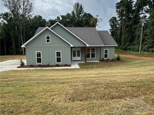 1010 County Road 535, Lanett, AL 36863