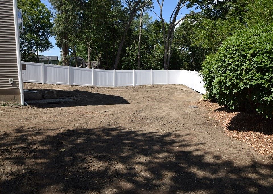 2nd image of 5 E Patterson Ave