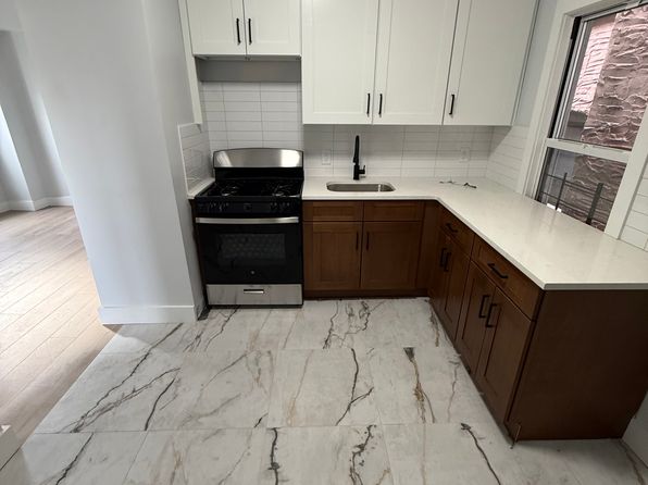 (undisclosed Address)