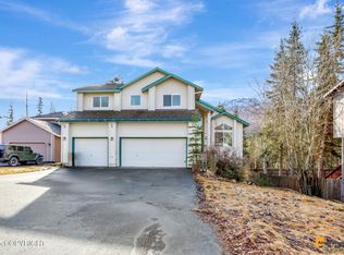 19050 Trail Bay Dr, Eagle River, AK 99577